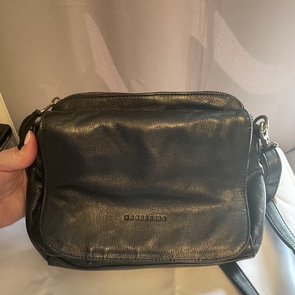 The Wanderers Travel Co. THE TRIESTE GRANDE Leather Crossbody Bag Purse Black - Picture 1 of 16